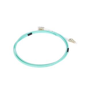 PATCH CORD DE FIBRA LC/UPC-SC/UPC MULTIMODO DUPLEX 1MTS 50/125 PVC JACKET 3.0MM OM3