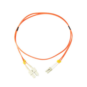 PATCH CORD DE FIBRA LC/UPC-SC/UPC MONOMODO DUPLEX 1MTS PVC JACKET 3.0MM